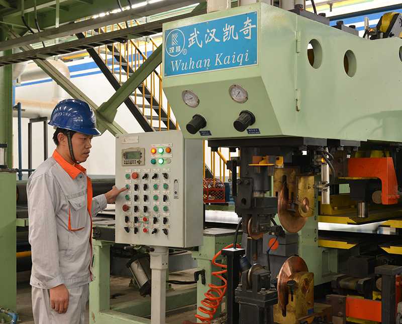 鍍鋅車(chē)間焊機(jī)